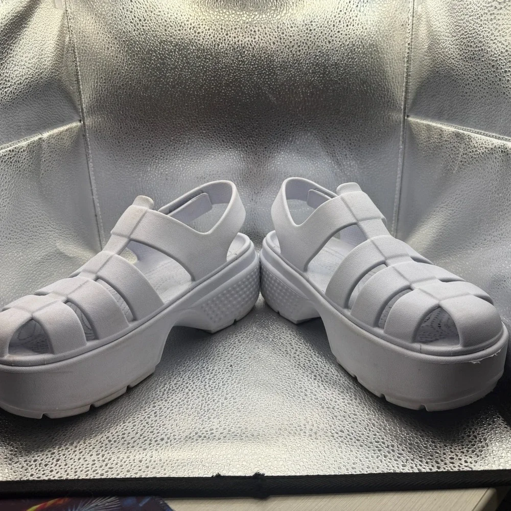 Size 10 Crocs Stomp‎ Chalk White Womens Lightweight Fisherman Platform Sandals